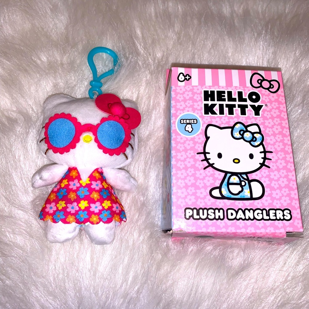 Hello Kitty Series 4 Plush dangler